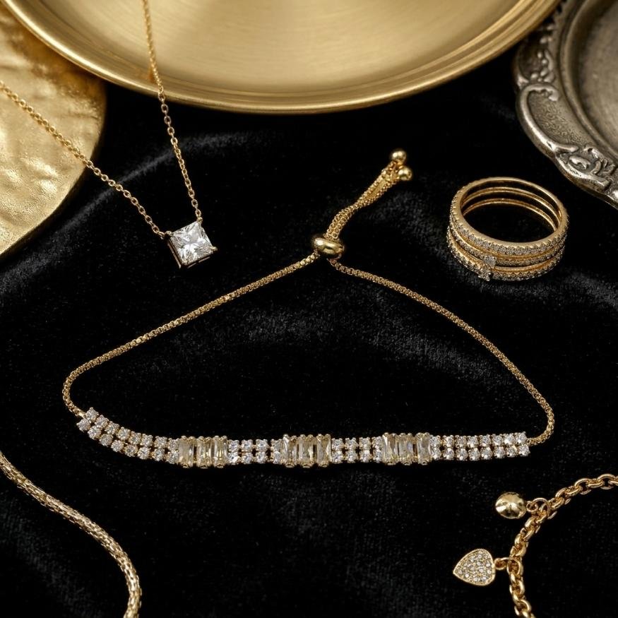 Princess Cut Adjustable Bracelet - Gold